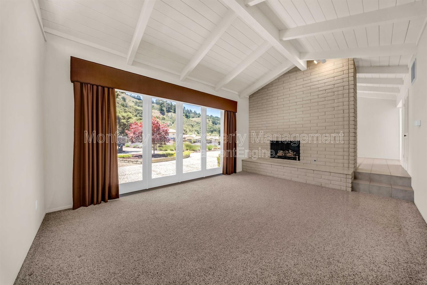 10160SSR property image