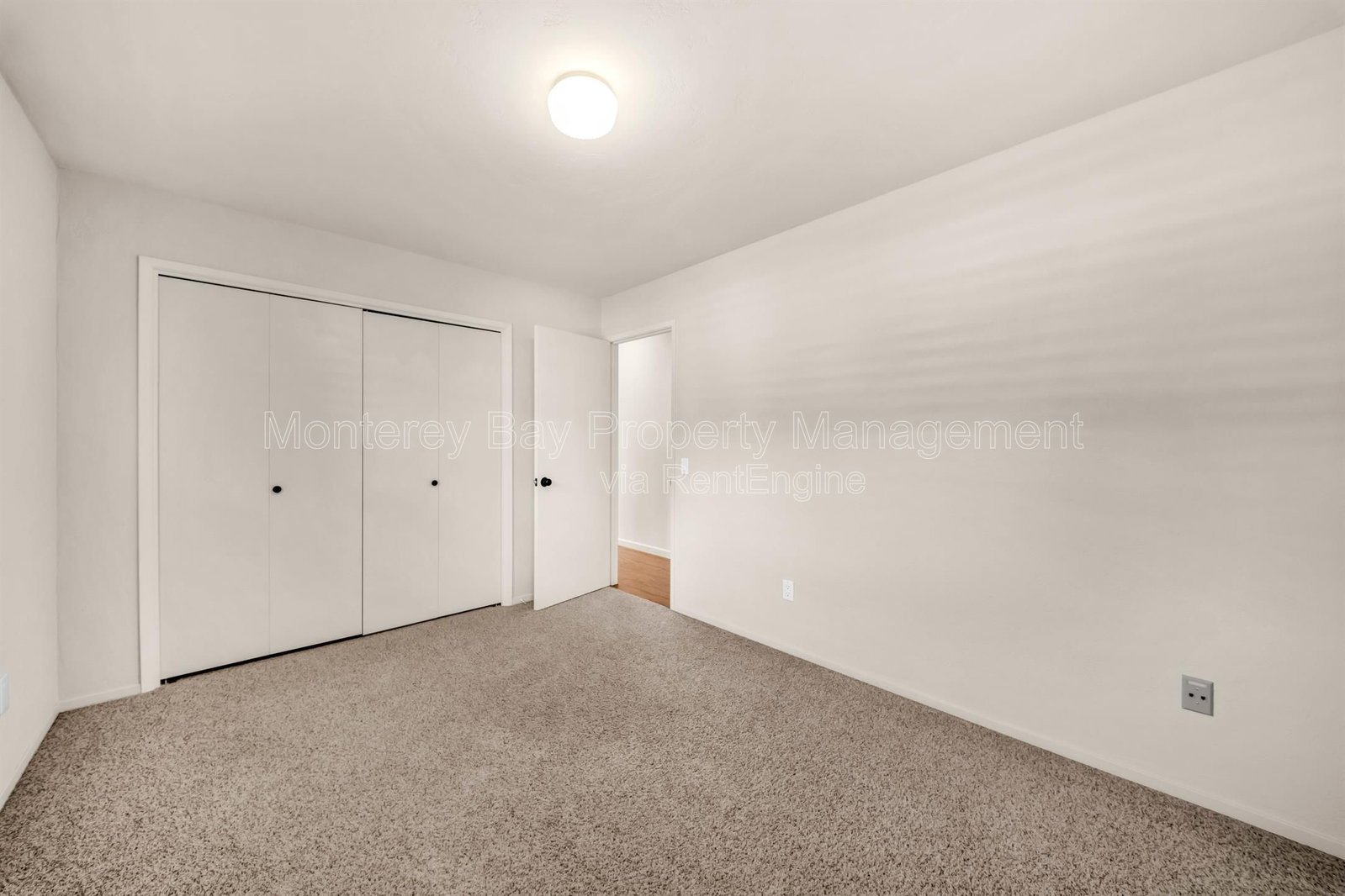 10160SSR property image