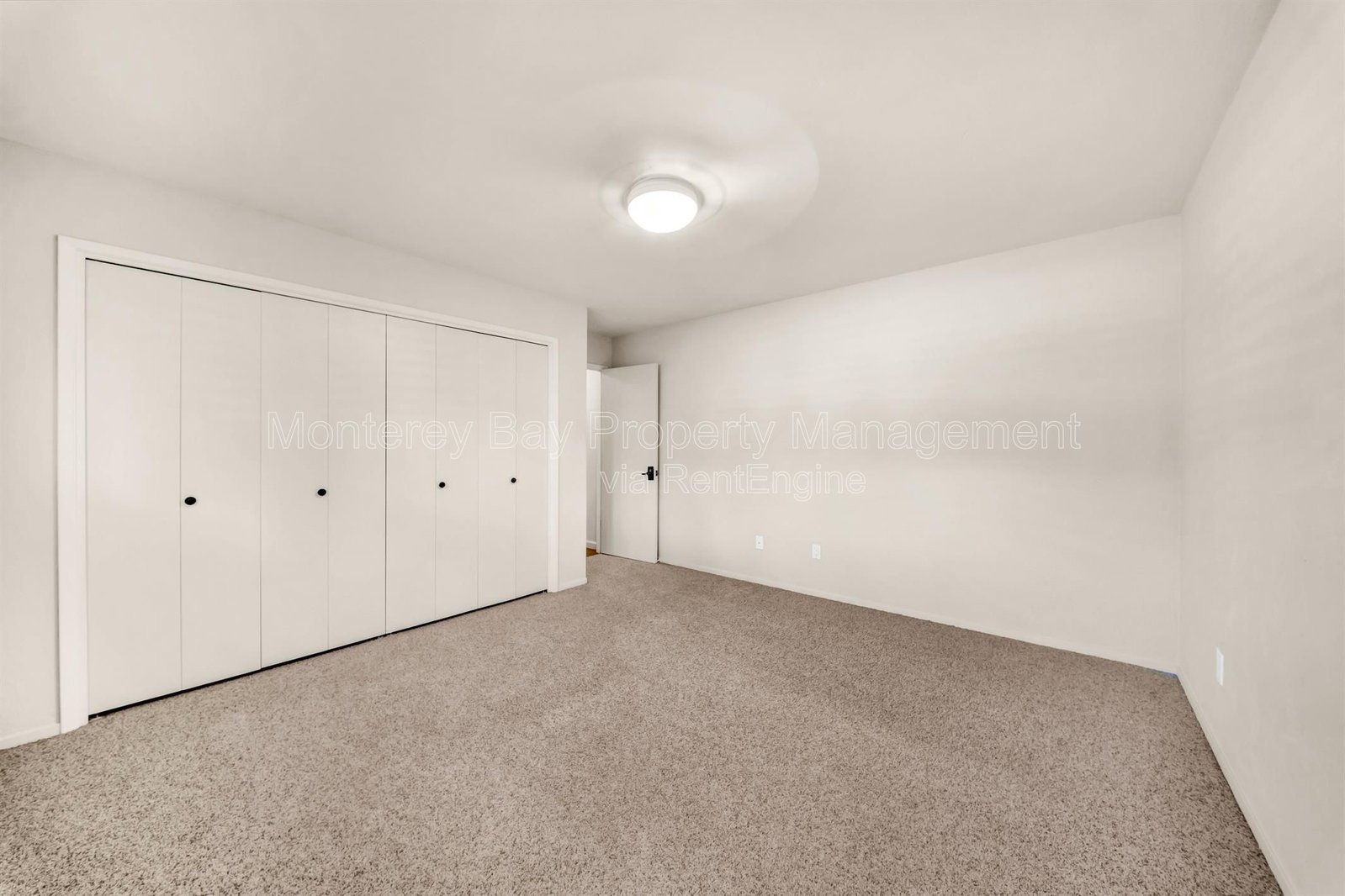 10160SSR property image