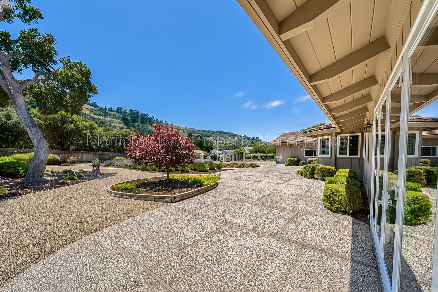 10160SSR property image