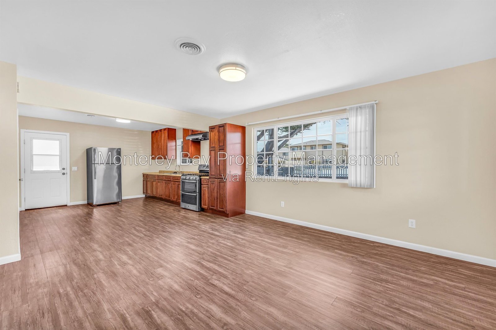 Unit 1 property image