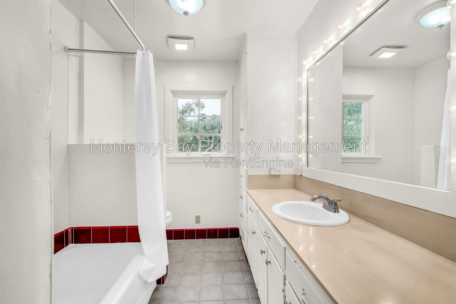 32 Via Ventura Main property image