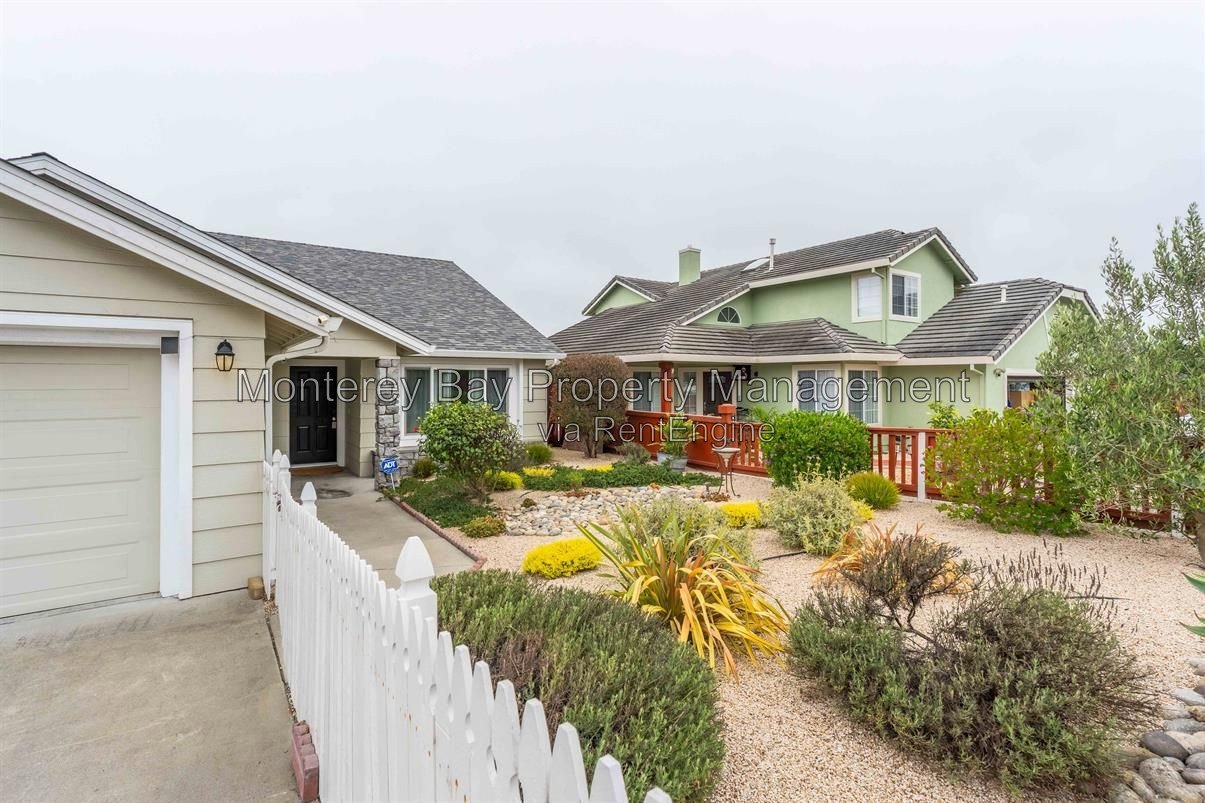 383 Hillcrest property image