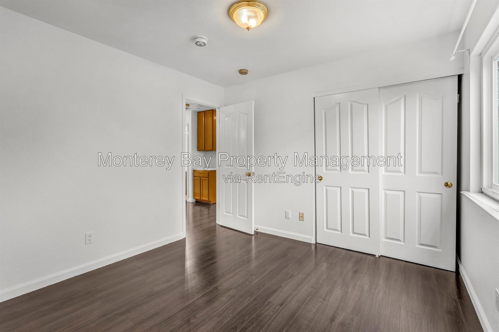 383 Hillcrest property image