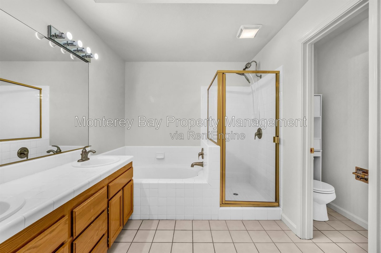 383 Hillcrest property image