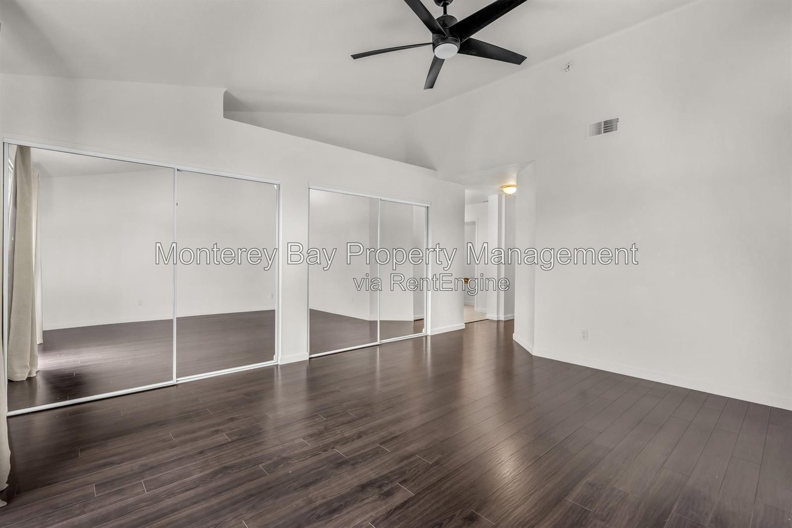 383 Hillcrest property image