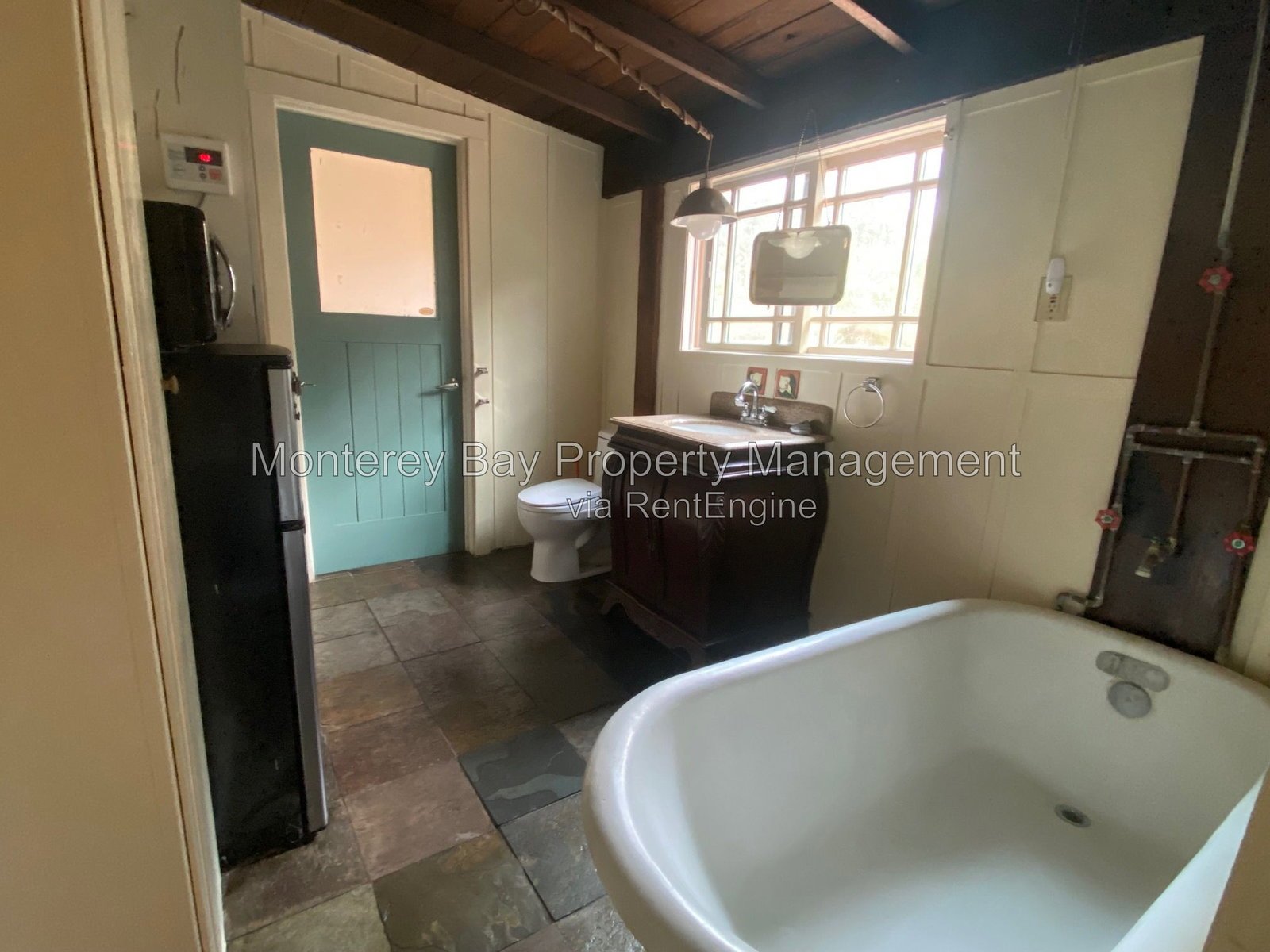 18100-A Ca property image