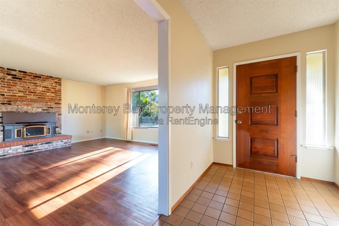 27045 Meadows 10% property image