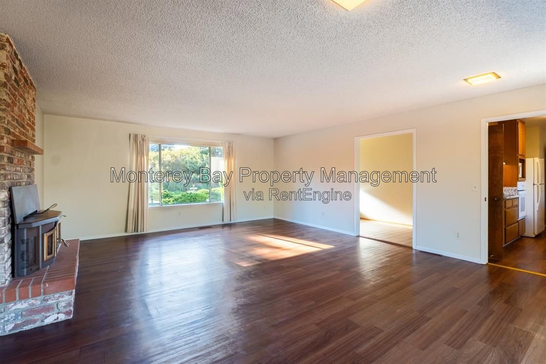 27045 Meadows 10% property image