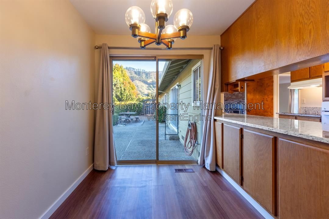 27045 Meadows 10% property image