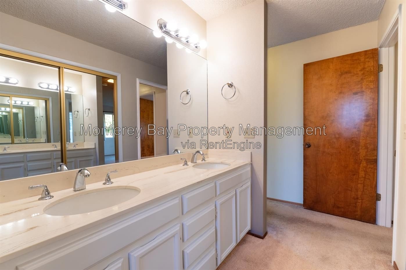 27045 Meadows 10% property image