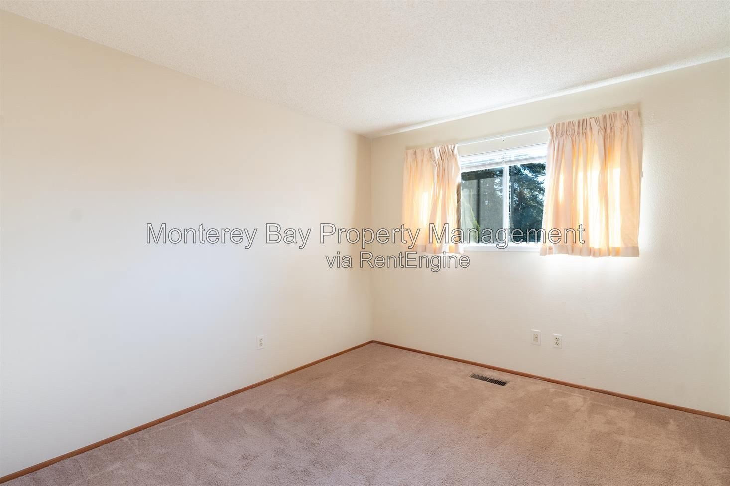 27045 Meadows 10% property image
