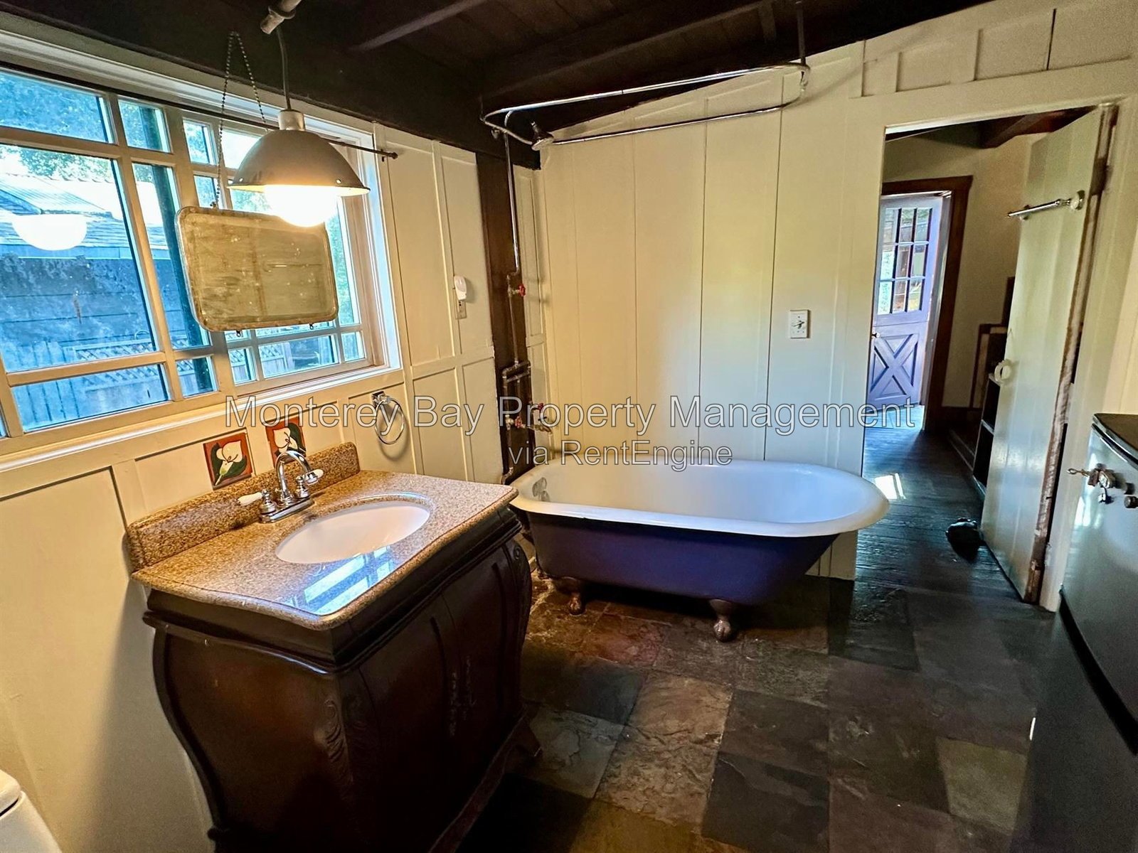 18100-A Ca property image